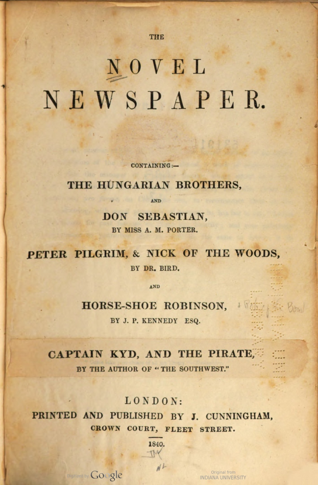 Ein altes, abgenutztes Buch mit dem Titel 'Der Romanische Zeitungsartikel' mit vergilbten, zerfransten Seiten und sauberer Schreibschrift.